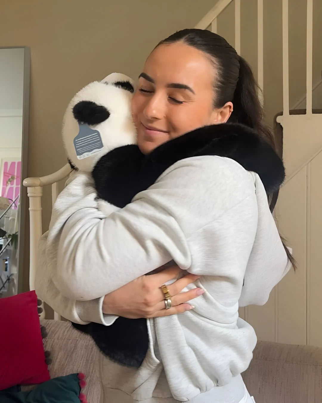 Hugsy the weighted panda
